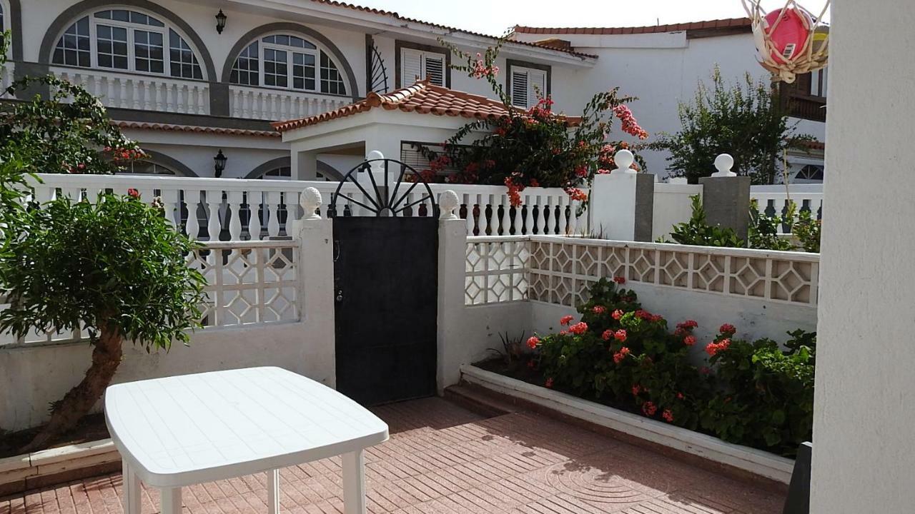 La Palmera1 Casa Al Primer Piso Con 2 Dormitorios - Two Bedroom House On The First Floor --- La Palmera 2 Casa En Planta Baja Con 1 Dormitorio, One Bedroom House On The Ground Floor Agaete  Eksteriør billede